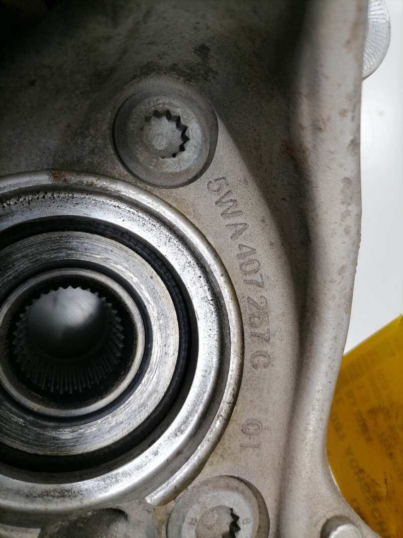 VW Passat B9 original Achsschenkel Radlagergeh&auml;use vorn links 1,5 E-Hybrid 150KW Bj.2024